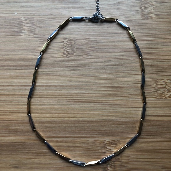 New in Package Anuja Tolia Necklace - Picture 1 of 3